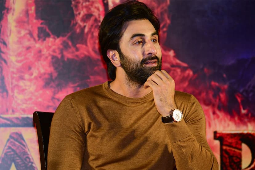 सोशल मीडिया पर फ्लॉप होने के दावे के बीच 'Brahmastra' ने 3 दिन में तोड़े कमाई के रिकॉर्ड