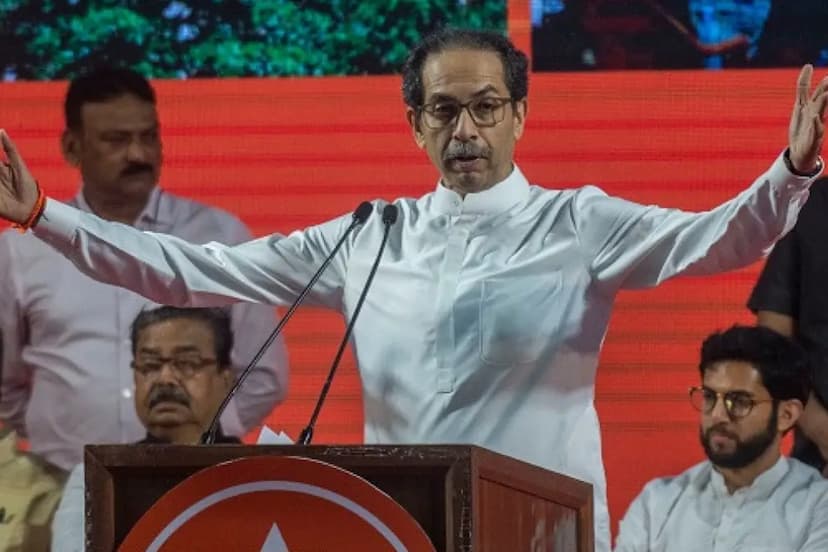 uddhav_thackeray_at_dussehra_rally.jpg