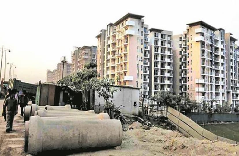 Real Estate Market: रियल एस्टेट बाजार की गलफांस बनते जा रहे है बिना बिके मकान