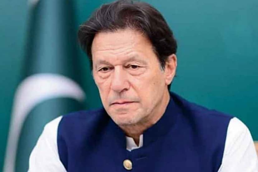 t20-world-cup-2022-pakistan-international-insult-former-pm-imran-khan-did-a-blunder-on-twitter.jpg