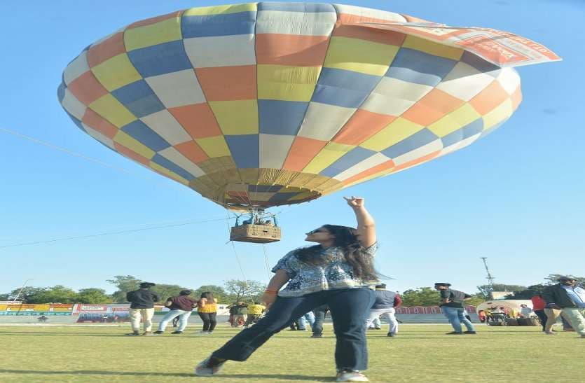 Kota Festival 2023 : उड़ान भरी, ऊंचाई से देखा शहर, किशोर सागर की सैर कर हुए मंत्रमुग्ध