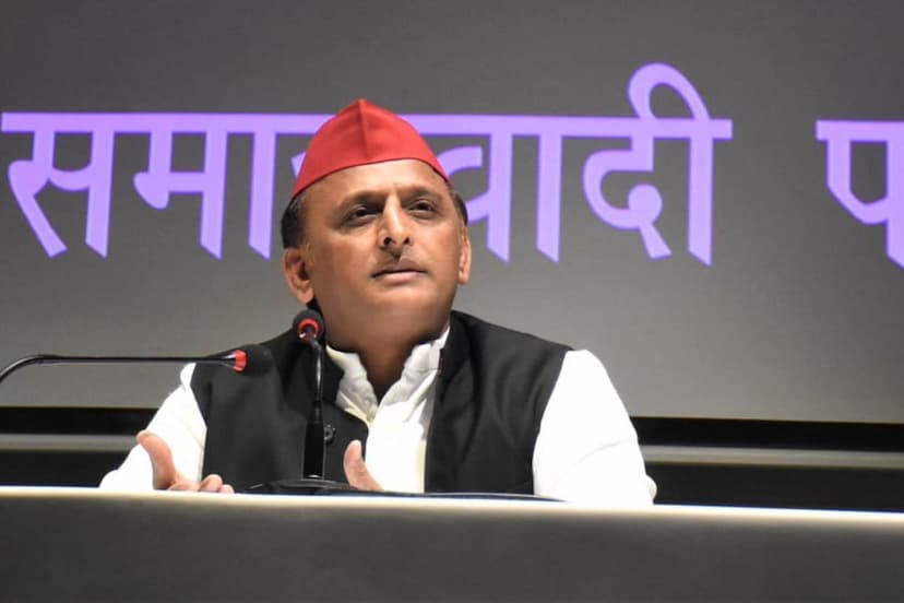 Akhilesh yadaV