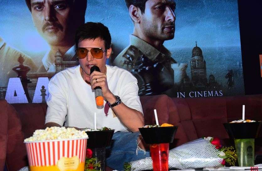 Star cast of Azam film Jimmy Shergill and Abhimanyu Singh reached Jaipur for film promotion