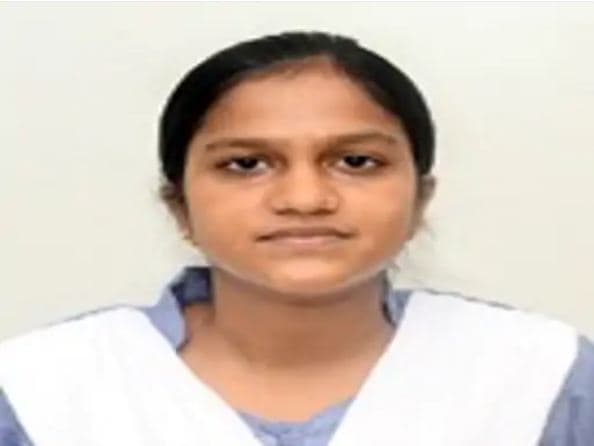 Lucknow Ayushi and Dilpreet topper in CBSE 12th Result 2023