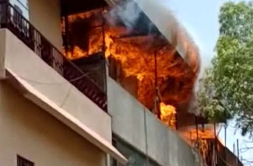 fire_in_jodhpur_02.jpg