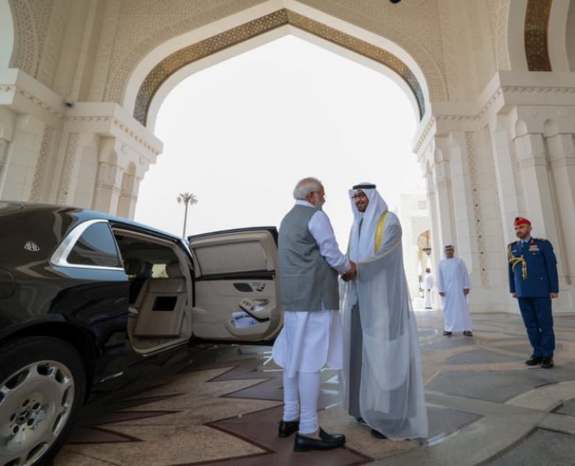 pm_modi_with_uae_president.jpg