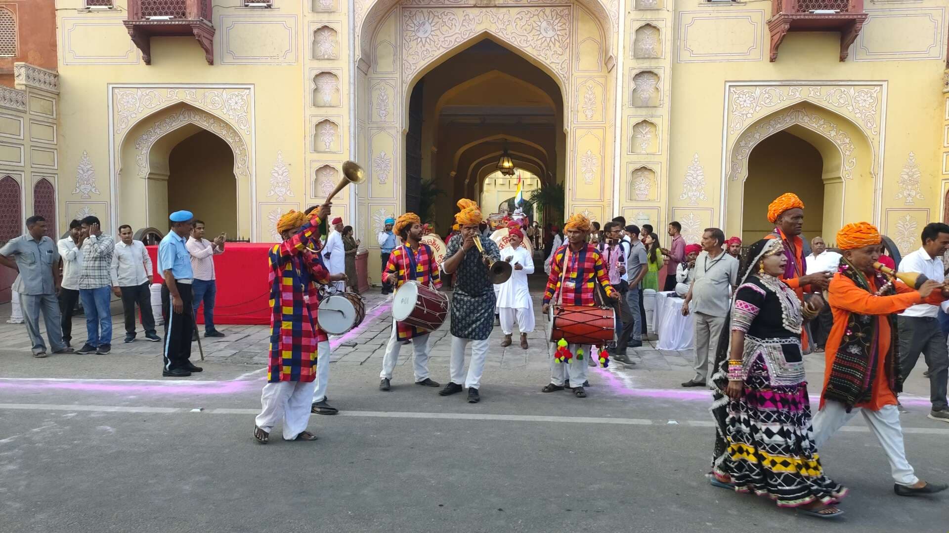 Teej Mata's ride came out with pomp with royal lavajama