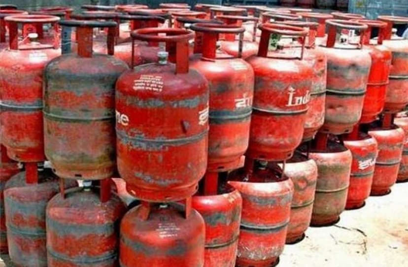 Centre Announces LPG Subsidy For Ujjwala Beneficiaries