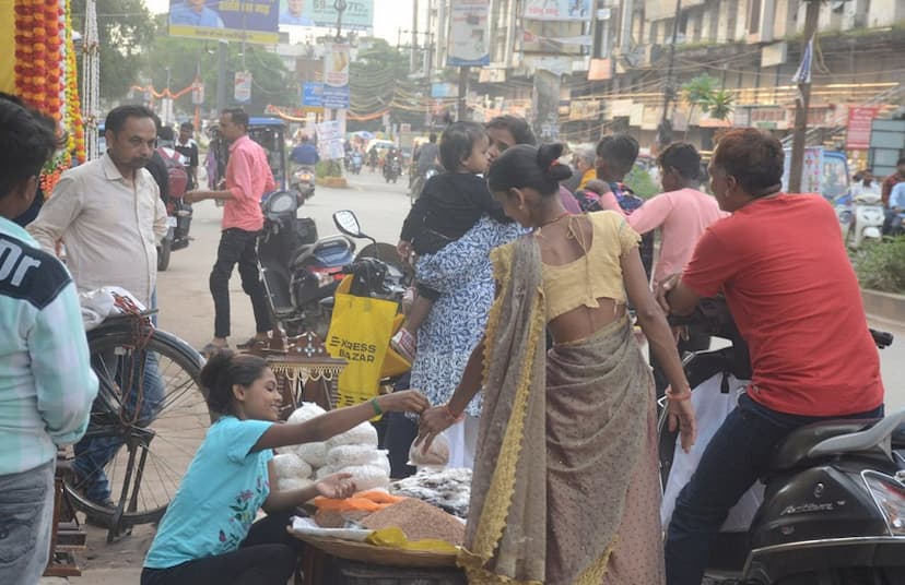 कमर छट महोत्सव : आज माताएं निर्जला व्रत रखकर पूजा कर मांगेंगी संतान की लंबी उम्र