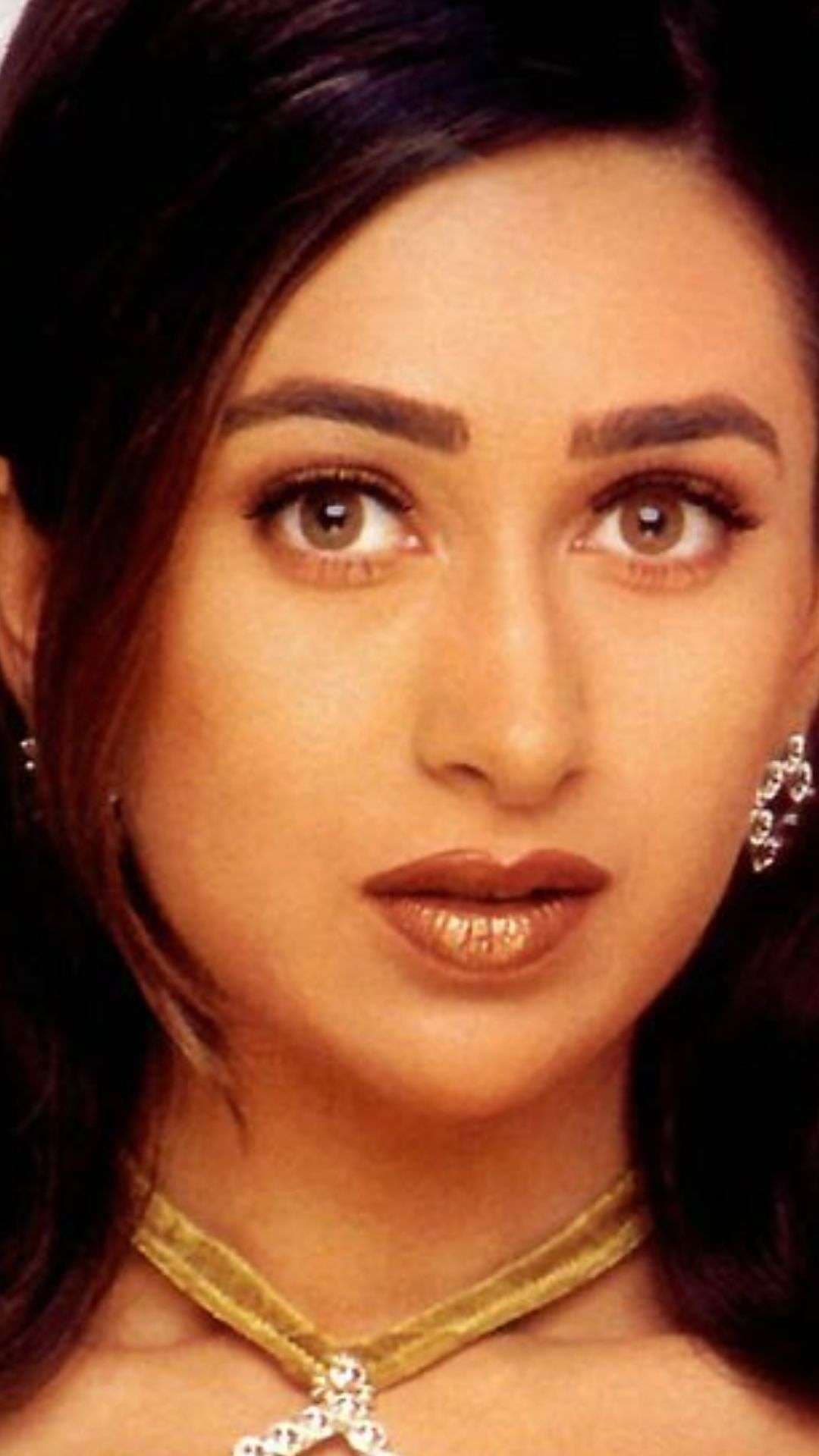 karishma_kapoor_7.jpg