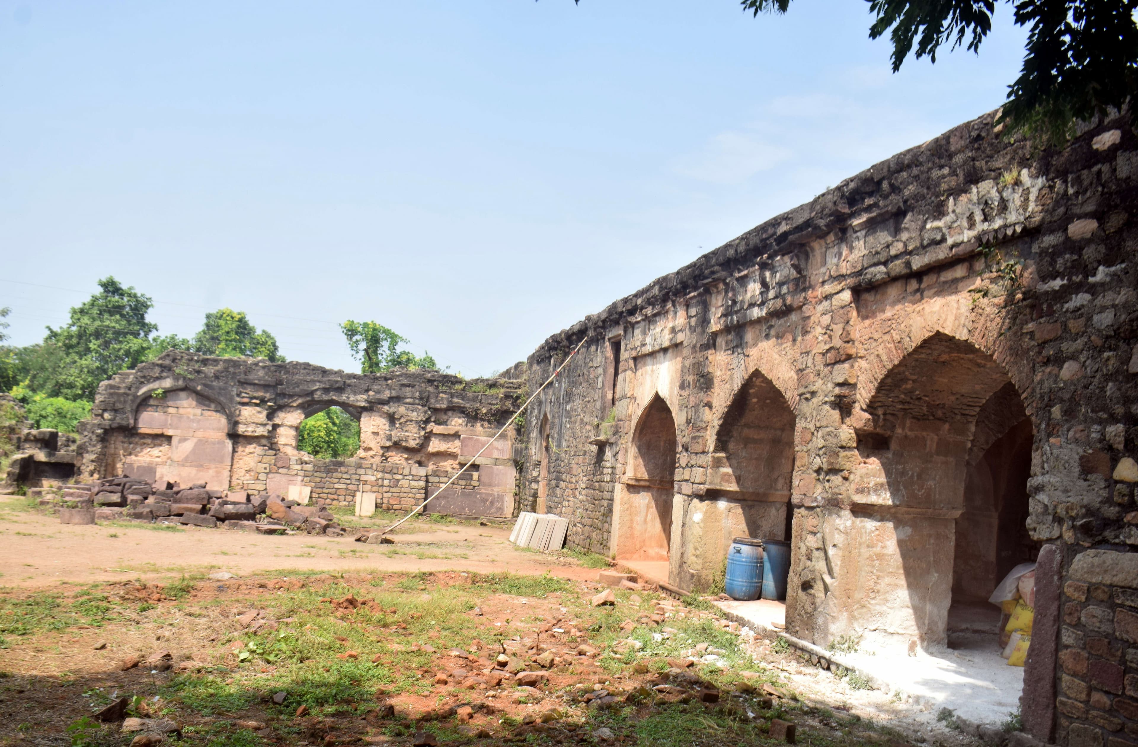 पर्यटन रूप लेगा मदन महल किला   