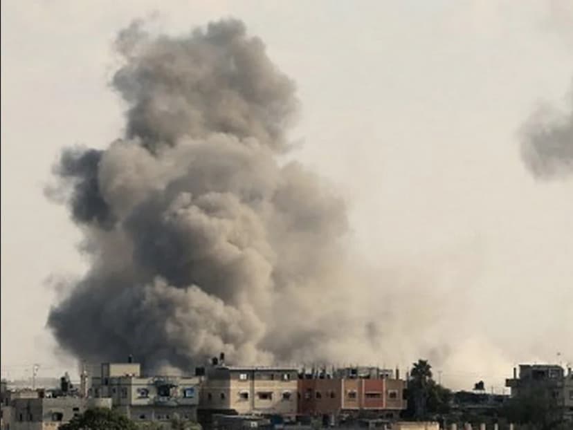 israeli_air_strike_on_gaza.jpg