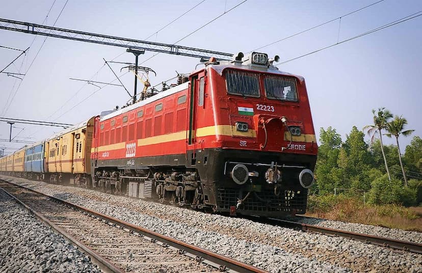 Train Update : यात्रियों के लिए अच्छी खबर.. इस दिन से चलेगी नौतनवा-दुर्ग एक्सप्रेस, यहां देखें शेड्यूल