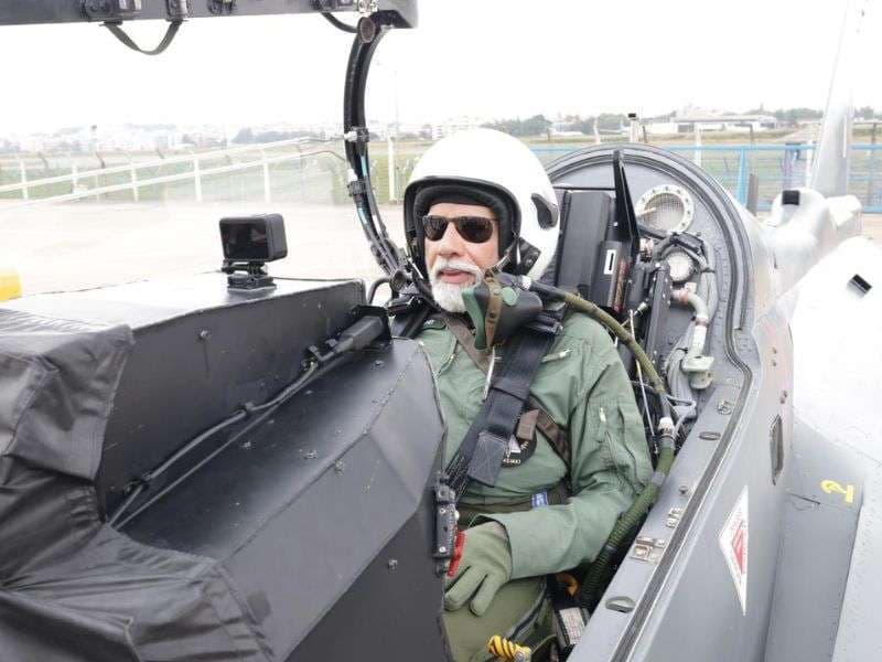  PM Modi flew tejas