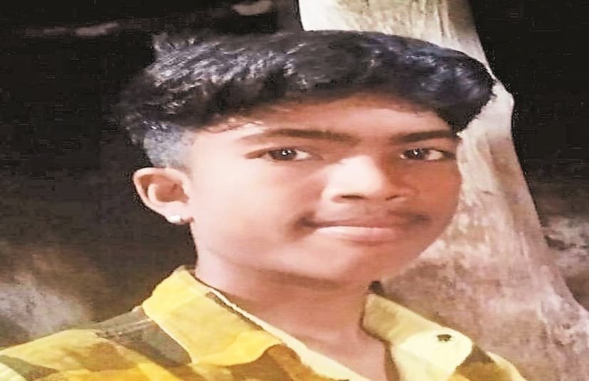 Student who went fishing dies due to drowning in pond Bijapur