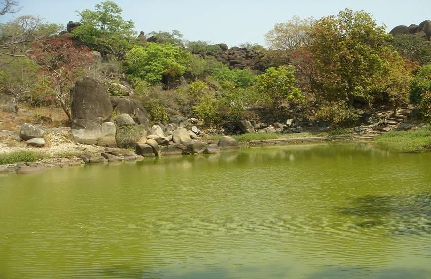 CG Tourism: छत्तीसगढ़ के इस पहाड़ में सोना चांदी का तालाब... 1000 हजार साल पुरानी है इसकी कहानी, देखिए तस्वीरें