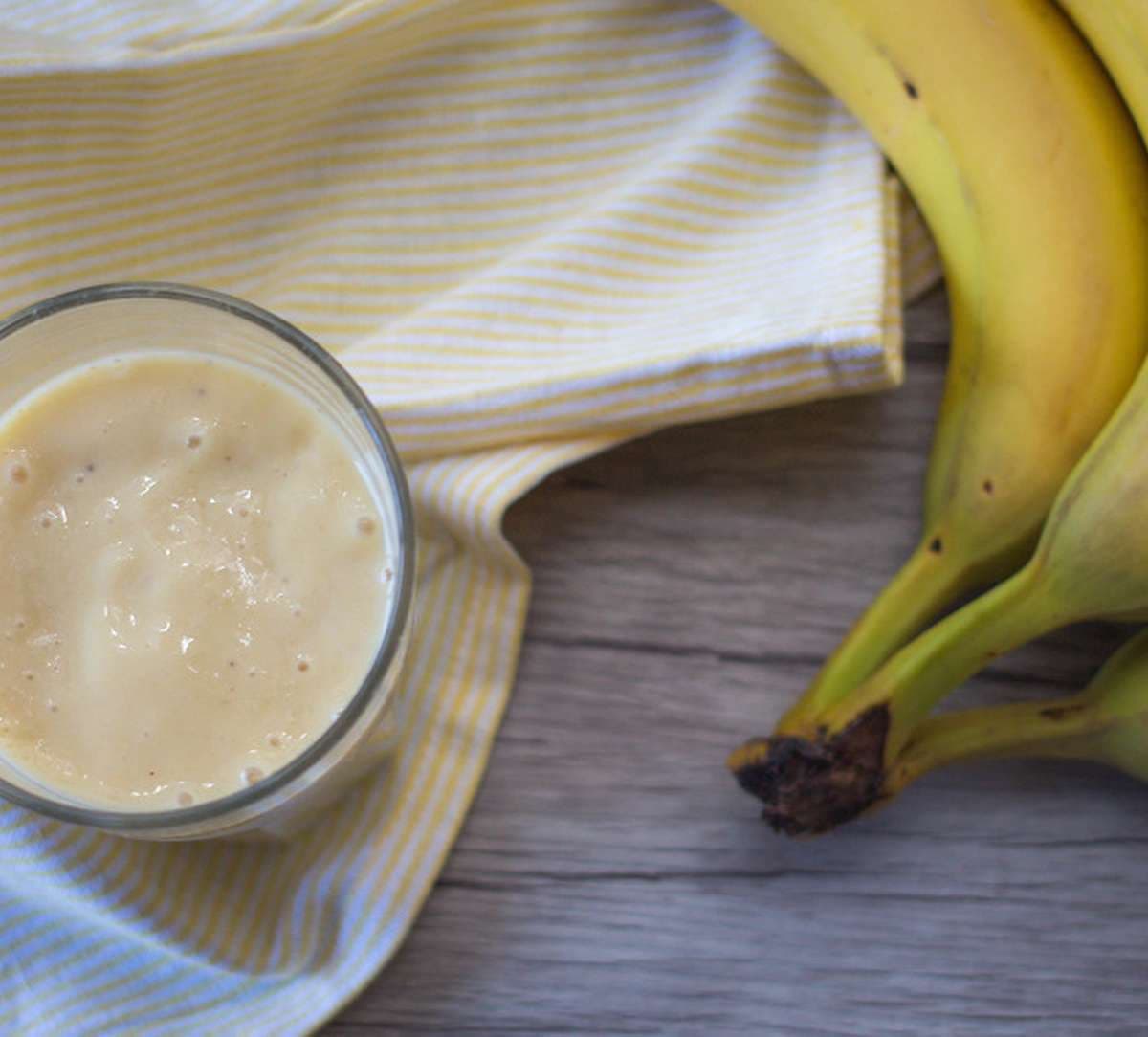 banana-and-milk-benefits.jpg