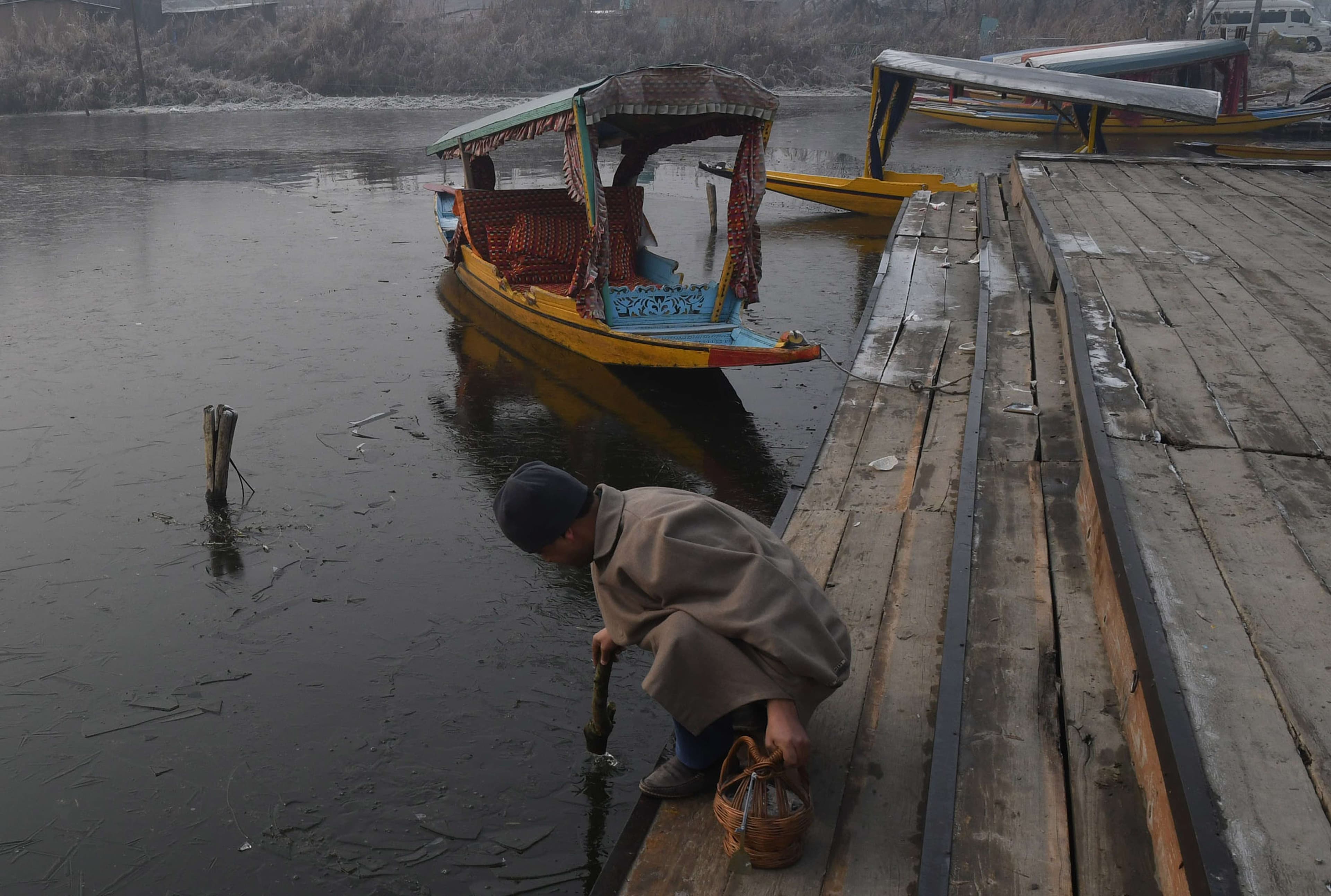 Snowfall In Kashmir