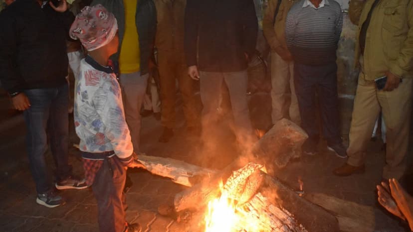 IMD Weather forecast: आज रात से बर्फीली हवा, 18 दिसंबर के दिन में भी दिखेगा ठंड का असर, जानें मौसम