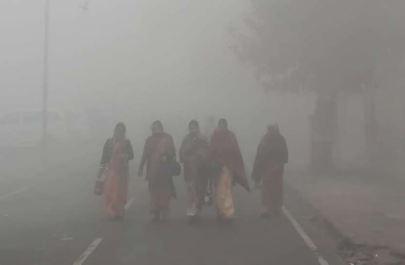 Severe winter in Rajasthan: पिंकसिटी में सीजन की सबसे सर्द रात.... पारा @ 6.8 डिग्री 