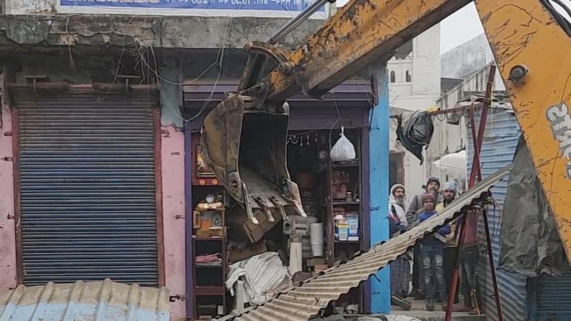 bulldozer-runs-on-encroachment-in-sambhal.jpg