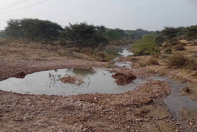 पाइपलाइन लीक, पोकरण से बालोतरा तक बंद रहेगी जलापूर्ति