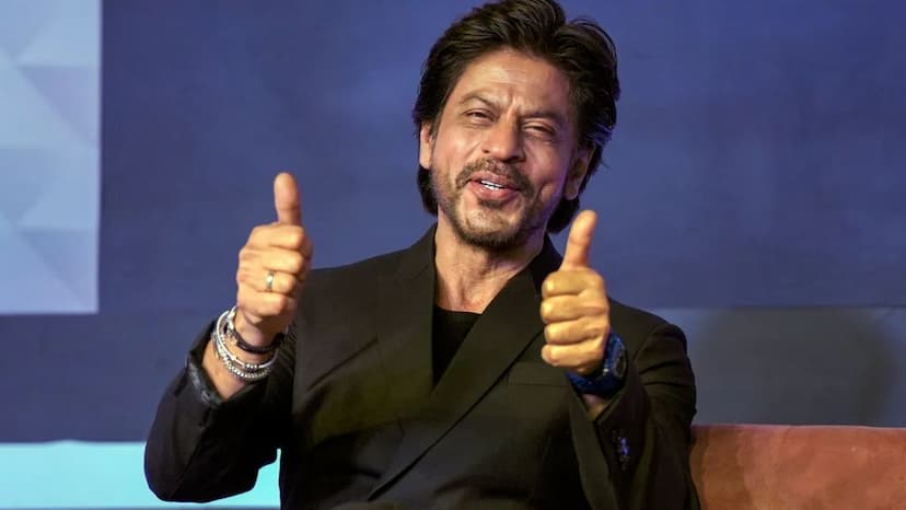 shahrukh_khan_got_indian_of_the_year_award_2023_king_khan_emotional_speech_went_viral.jpg