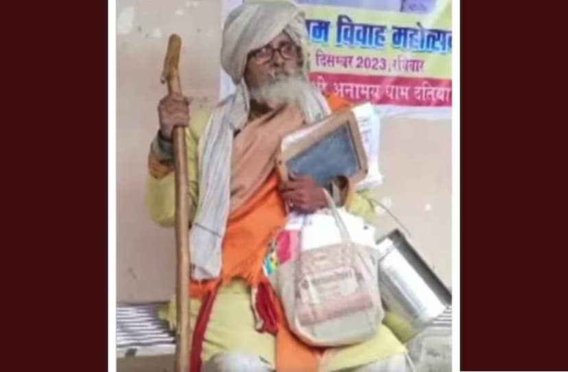 mauni_baba_datia_madhya_pradesh_told_about_maun_vrat_sankalp.jpg