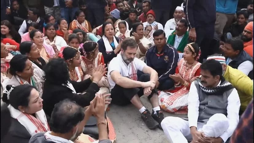  Rahul Gandhi sat on strike after being stopped from going to  temple 