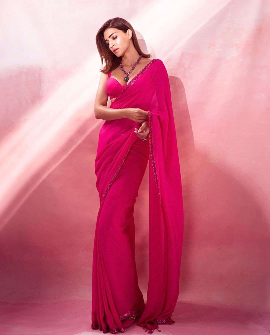 Kriti Sanon who played Bollywood first female robot got photoshoot done in pink saree