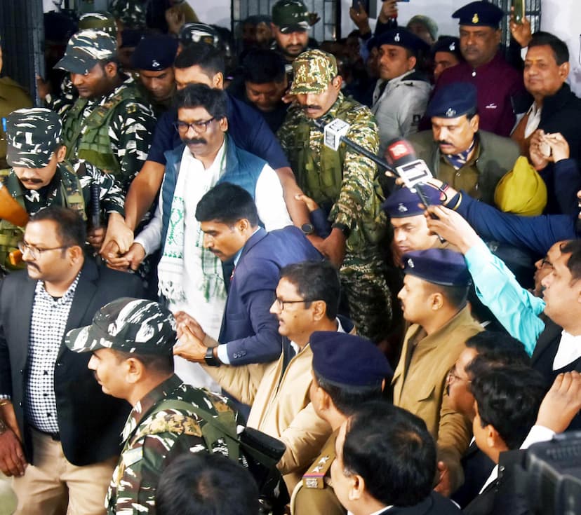 चंपई सोरेन ने सरकार बनाने का दावा किया, हेमंत सोरेन को न्यायिक हिरासत में भेजा
