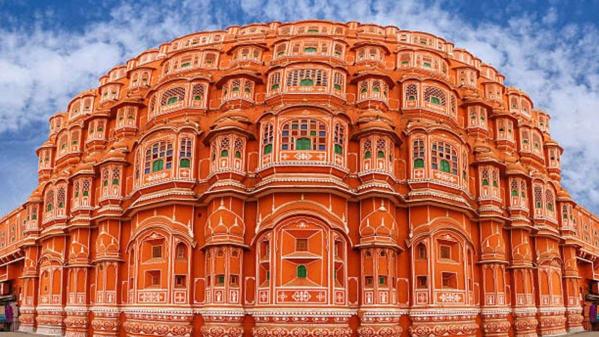 hawa_mahal_jaipur.jpg