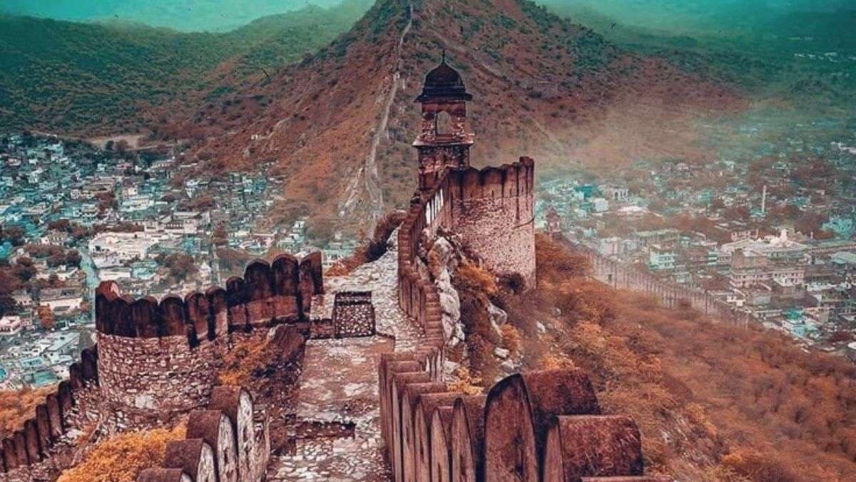 nahargarh_fort.jpg