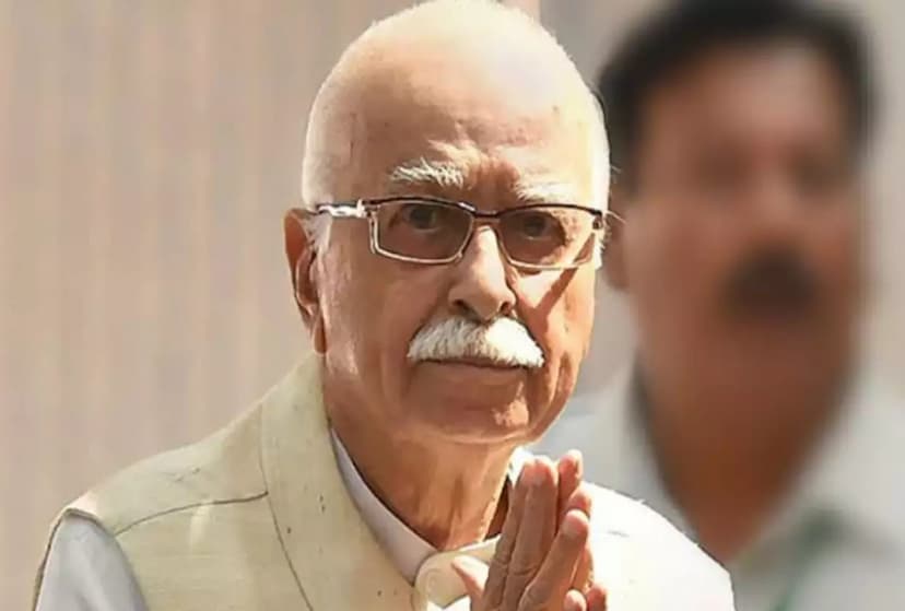 lk_advani009.jpg