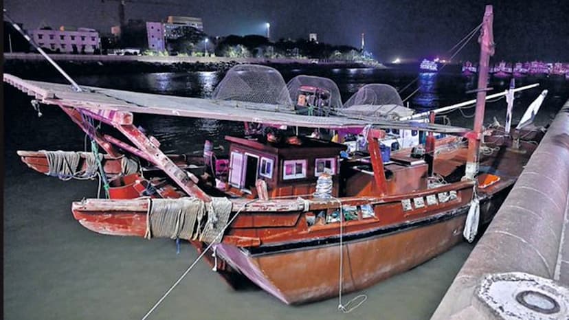 mumbai_boat.jpg