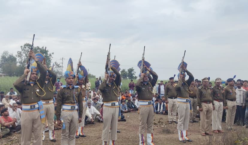 छुट्टी पर घर आए सीआरपीएफ के जवान संदिग्ध मौत :