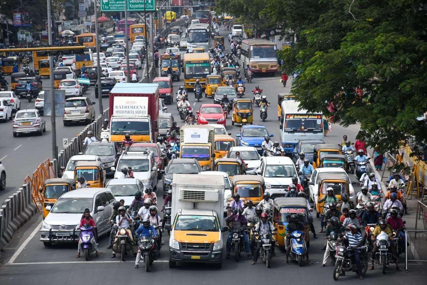 चेननई में यातायात जाम से त्रस्त है आम आदमी: एलिवेटेड मार्ग बने तो यातायात जाम से मिले छुटकारा