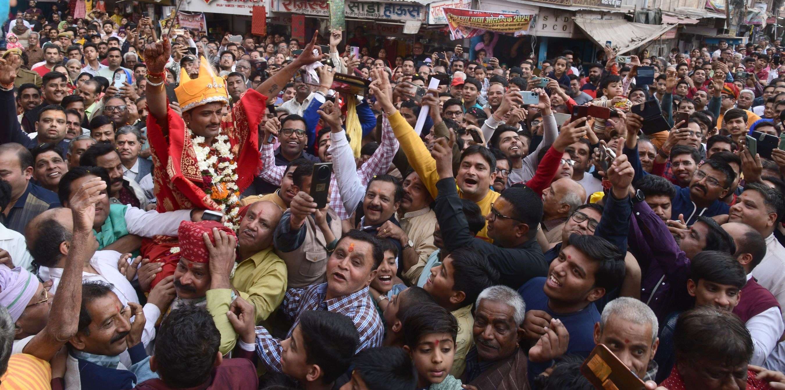 today-the-parkota-of-bikaner-city-was-completely-seen-as-a-wedding-pav