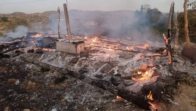 house_fire_in_udaipur.jpg