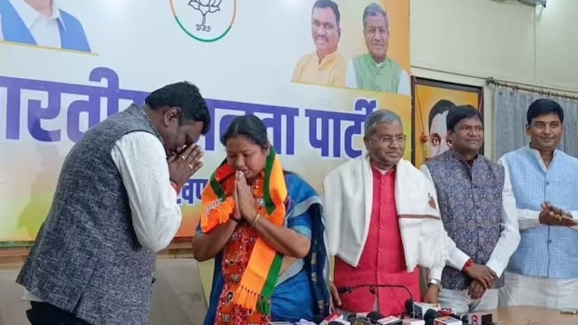 geeta_koda_joins_bjp.jpg