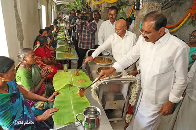 टीटीडी अध्यक्ष ने गोविंदराज स्वामी मंदिर में नित्यानंदनम का शुभारंभ किया