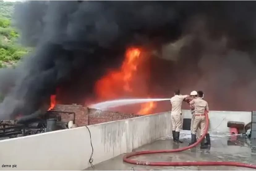 fire_in_jaipur.jpg