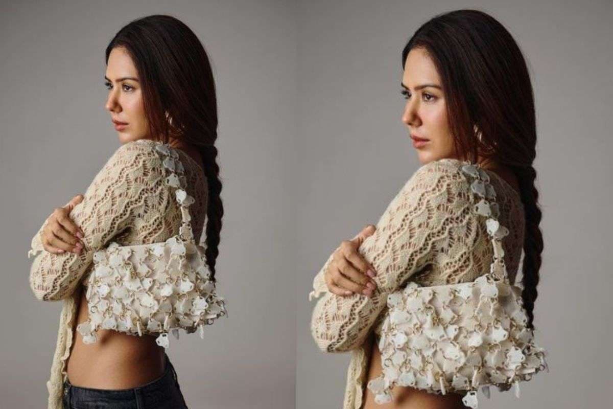 sonam_bajwa_in_white_top.jpg