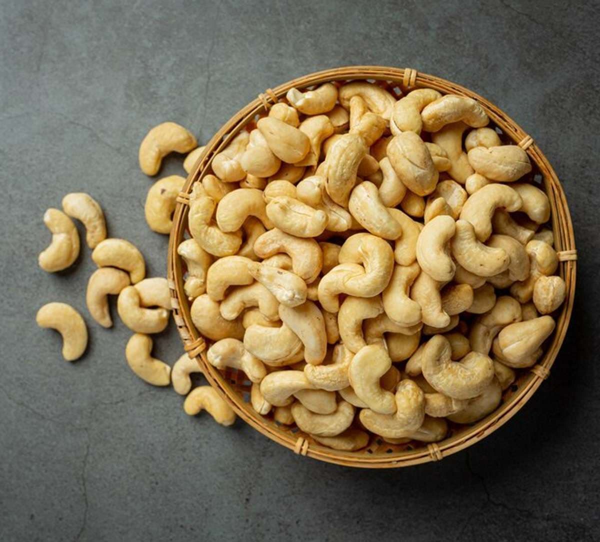 cashew-nuts.jpg