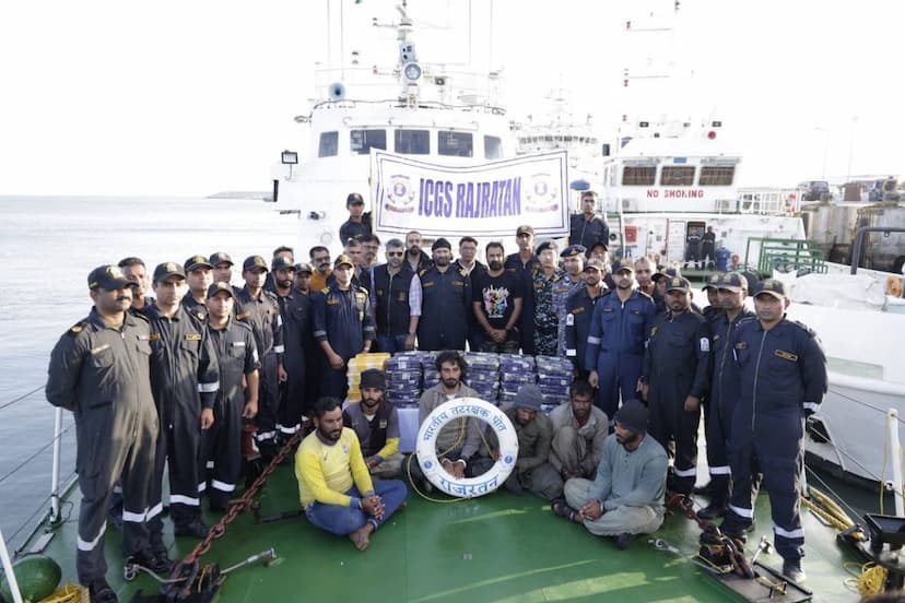 Drugs worth Rs 450 crore recovered in joint operation of ATS Gujarat Police NCB Indian Coast Guard in Arabian Sea