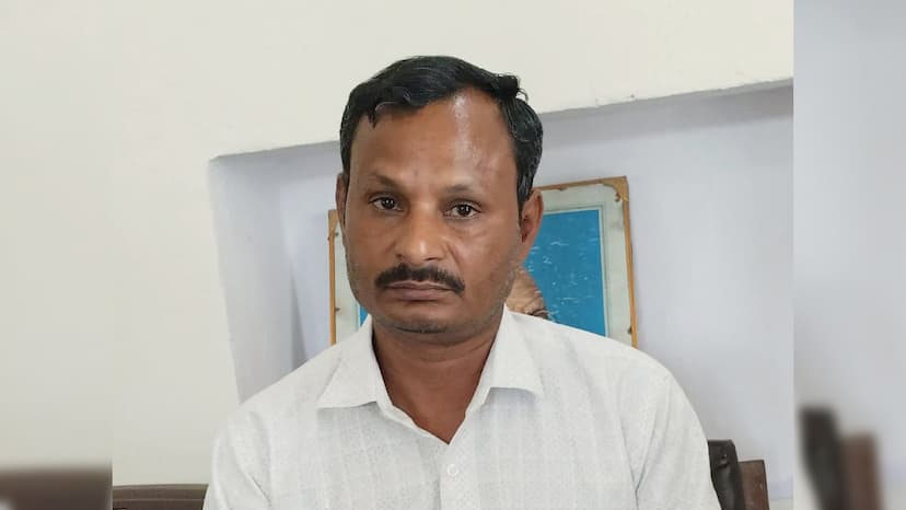 district-collector-of-irrigation-department-arrested-for-bribe-in-moradabad.jpg