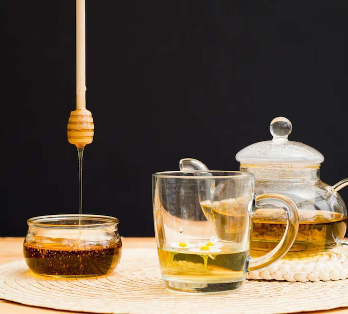 warm-water-with-honey.jpg