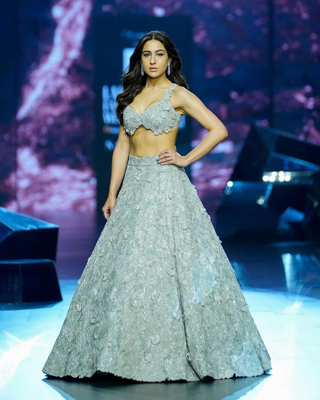 sara_ali_khan_lakme fashion week