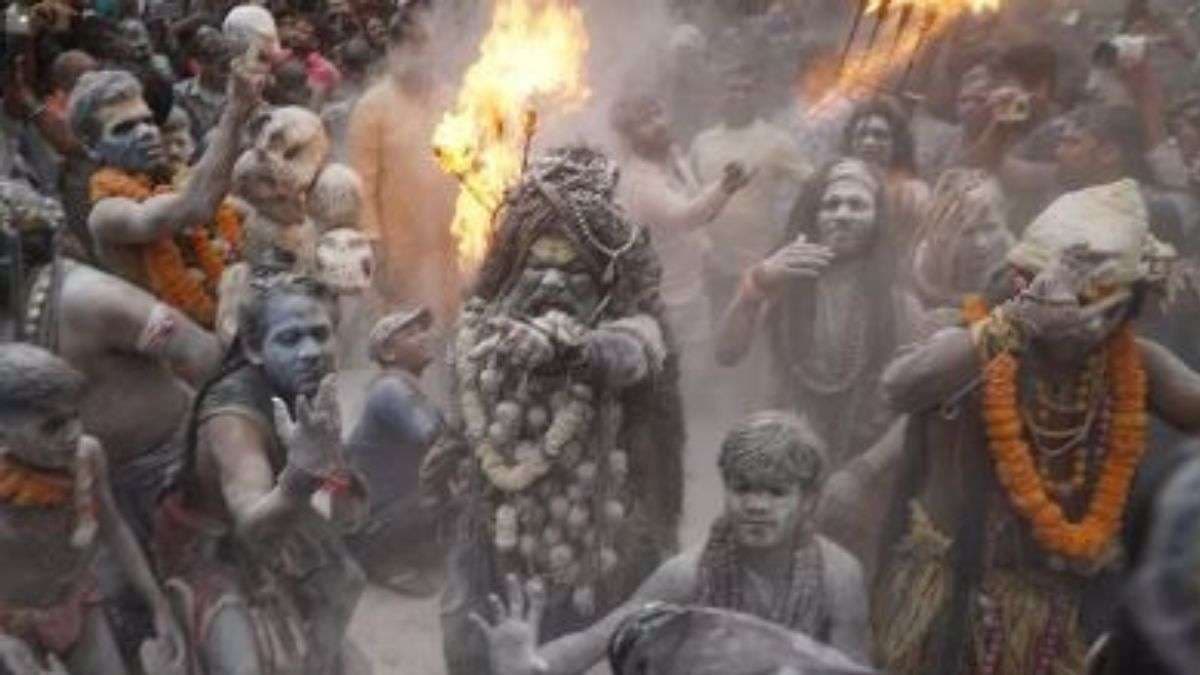 Holi In Varanasi 