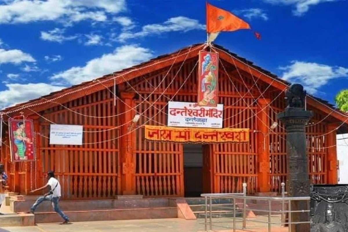 Photo Gallery: छत्तीसगढ़ में देवी दुर्गा के वो ऐतिहासिक मंदिर, जहां मां ने दिया भक्तों को दर्शन, पूरी होती है हर मनोकामना